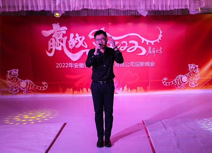 午夜派對3.jpg 午夜派對3.jpg