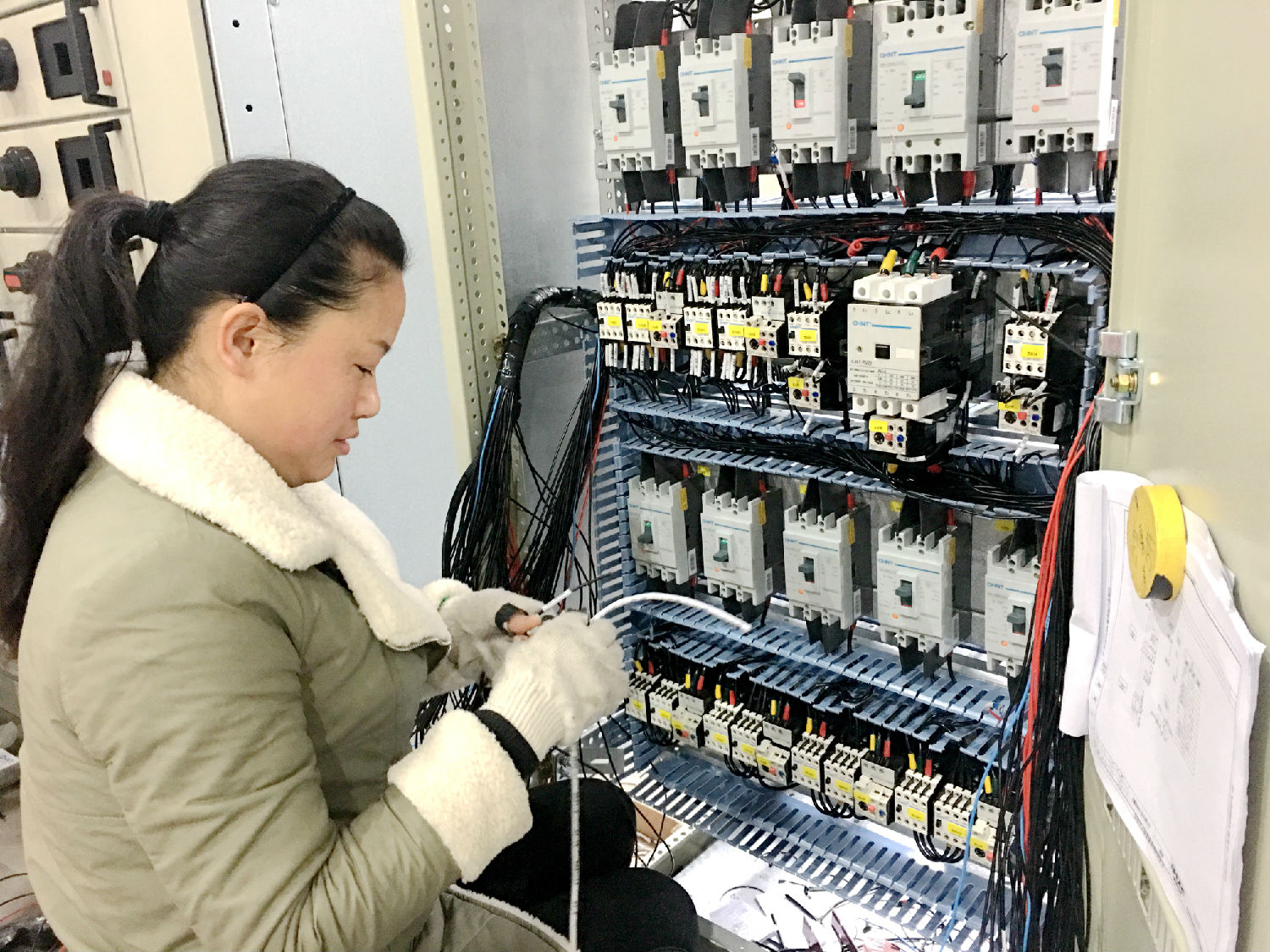 安徽得潤電氣 電話:400-0551-777 安徽得潤電氣 電話:400-0551-777