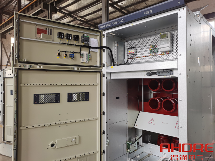 儀表室和斷路器室.jpg 儀表室和斷路器室.jpg